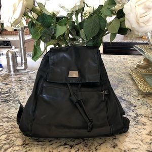 🇫🇷PERLINA Supple Leather Backpack Purse🇫🇷